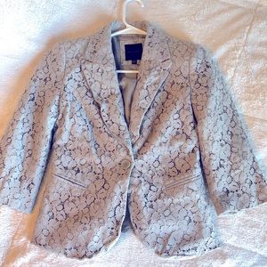 LIMITED blazer, size XS, gray with slight hue of the lavender color family